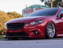 Решетка радиатора комплектация №3 Mazda 6/ Atenza GJ 2012-2018