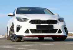 Накладка на передний бампер (очки) KIA Ceed 3 2018+