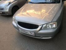 Решетка радиатора Hyundai Accent (плетенка) ЧЕРНЫЙ ЛАК