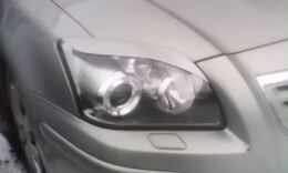 Реснички на фары для Toyota Avensis AZT 250 2006-2009 рестайлинг
