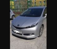 Реснички на фары для Toyota Wish XE20 2009-2017