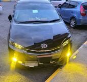 Реснички на фары для Toyota Wish XE20 2009-2017