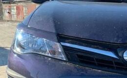 Реснички на фары для Toyota Corolla Fielder 2012-2015 г.в.