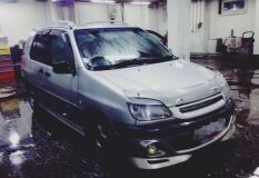 Реснички на фары для Toyota Raum EXZ10