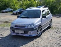 Реснички на фары для Toyota Raum EXZ10