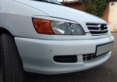 Реснички на фары для Toyota Ipsum 1996-2001 SXM10