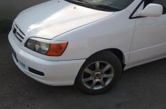 Реснички на фары для Toyota Ipsum 1996-2001 SXM10
