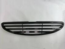 Решетка радиатора Hyundai Accent (три полосы глянец)