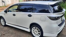 Реснички на задние фонари для Toyota Wish XE20 2009-2012 дорестайлинг B3-1>
