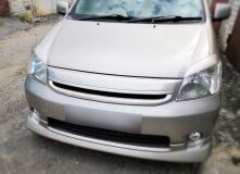 Реснички на фары для Toyota Raum Z20 2003-2011