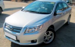 Реснички на фары для Toyota Corolla Fielder NZE141 2006-2012 / Toyota Corolla Axio E140 2006-2008