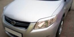 Реснички на фары для Toyota Corolla Fielder NZE141 2006-2012 / Toyota Corolla Axio E140 2006-2008