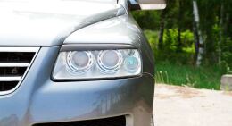 Реснички на фары для Volkswagen Toureg 2003-
