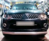 Реснички на фары для Mitsubishi Pajero Sport 2008-2017