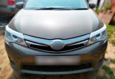 Реснички на фары для Toyota Corolla Fielder 2012-2015 г.в.