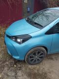 Реснички на фары для Toyota Vitz 2010-2014