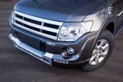 Реснички на фары для Mitsubishi Pajero 4 (2006-2015) Р10