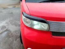 Реснички на фары TOYOTA PORTE 2004-2012г