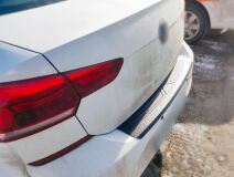 Накладка на задний бампер со скотчем для Volkswagen Polo VI 2020-2022