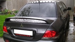 Козырек 9 зубьев EVO style для Mitsubishi Lancer 9 (седан)