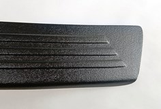 Накладка на задний бампер (со скотчем) для Toyota Premio AZT240 2001-2007