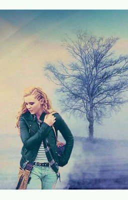 Меня удочерили вампиры. Жизнь с вампирами.