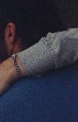 Подари мне немного тепла.