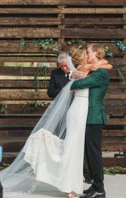 -мы начинали вместе и  вместе закончим.