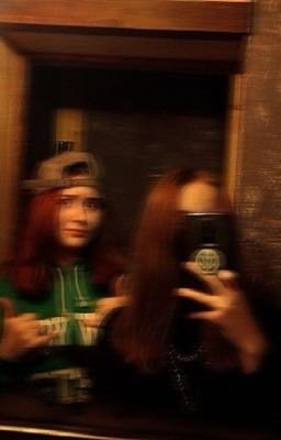 «Какой-шёл год, ты так не менялась..»