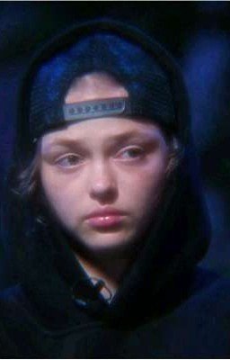 новенькая в общаге|Софья кульгавая.