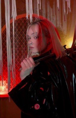 Одна сигарета на двоих 