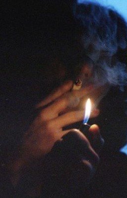 Просто прохожий.