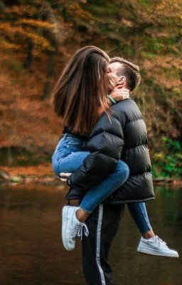 Мой сводный брат  невыносимо красив.