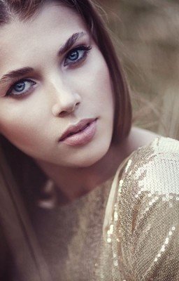 Не обычная история о девочке  Алекс.(сверхъестественное)