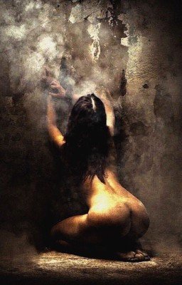 Тяжелая жизнь невольницы