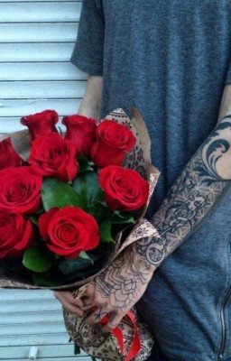 Счастья много не бывает..