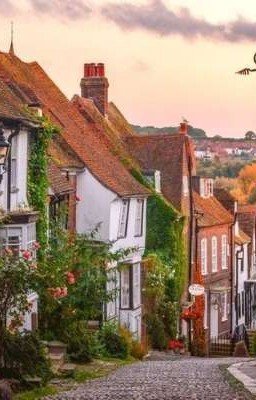 Ее маленький, но очень богатый мир🌏🌈🌞