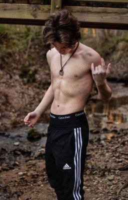 ❤️🖤Свободная жизнь Эмили❤️🖤