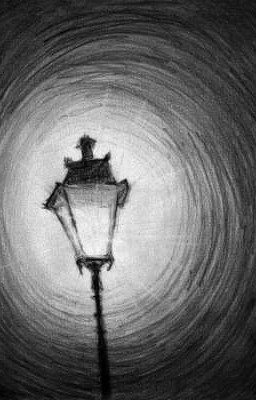 Под фонарëм