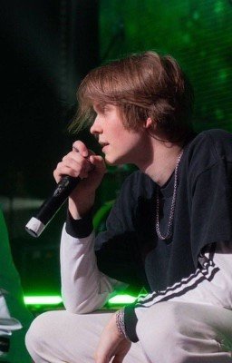 Новая стримерша твича 