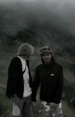 среди тревог и вечной грусти