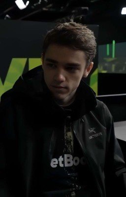 [COMPLETED] Не пытайся уйти от любви. || zont1x 