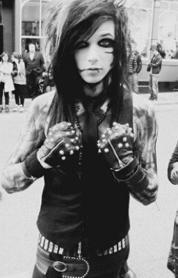 Я в горничных у солиста?!