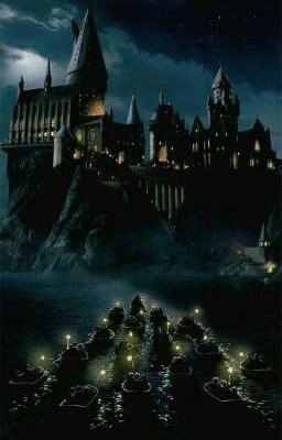 Хогвартс времён мародёров читает Гарри Поттера