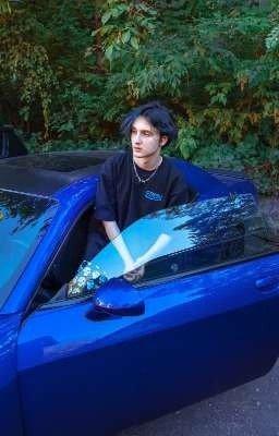 Тебе 13, ему 23..