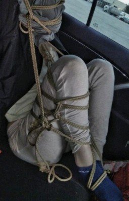 Никто тебе не поможет...