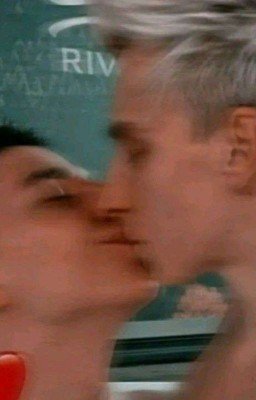 Почему ты делаешь себе больно?