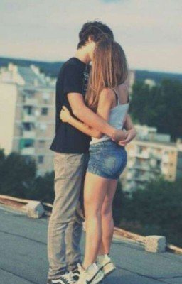  Она изгой,а он Элита