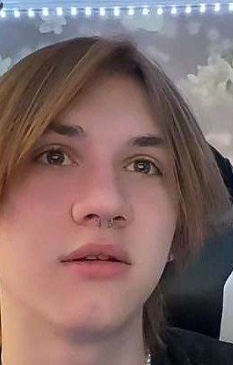 <<Влюблённые враги>>