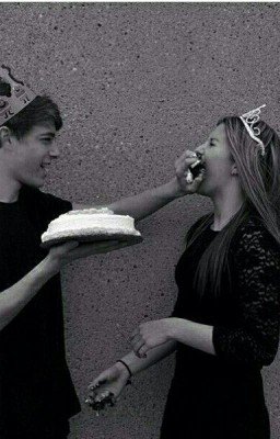 Отличница-тварь.